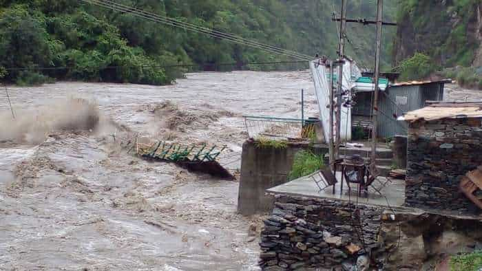 Himachal Pradesh Rains Mandi Panchvaktra temple has been submerged in water CM Sukhvinder Singh Sukku declares two days school holiday