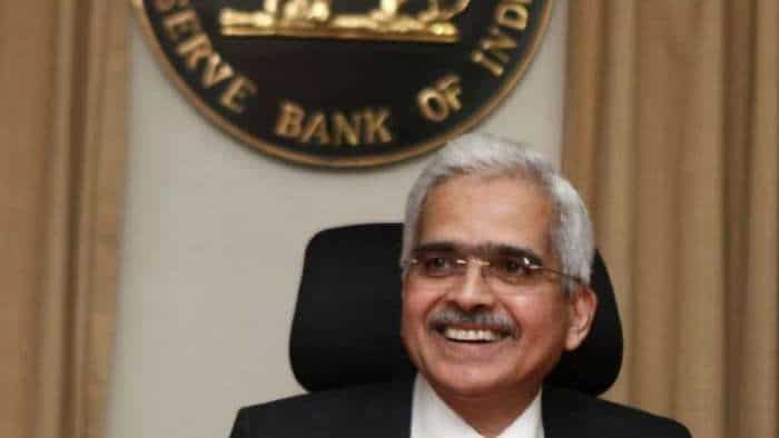 RBI Governor Shaktikanta Das asks banks to remain vigilant amid adverse global scenario see details