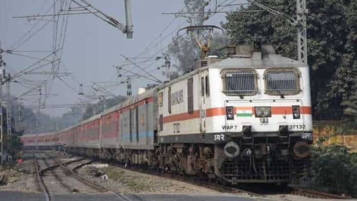 Train Cancelled List north eastern railway cancel several train due to delhi heavy rain delhi flood latest updates indian railways