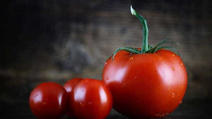 pune farmer earns more than 2 crores by selling tomatoes during Tomatoes Price Hike know details