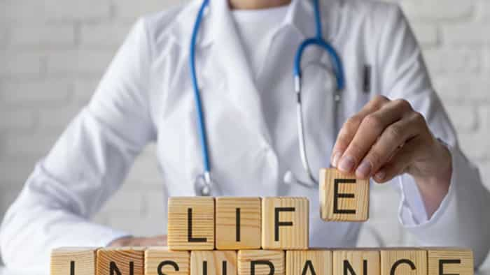 EPFO Employees Deposit Linked Insurance-EDLI free insurance scheme for every epfo member upto 7 lakh rs how to calculate claim amount