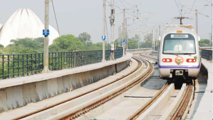 DMRC Update for delhi metro passengers additional time needed to enhanced security ahead of Independence Day your commute can take extra time