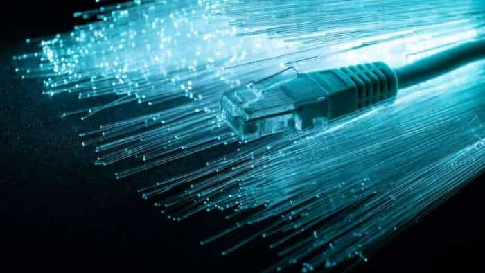 Cabinet approves Rs 1-39 lakh crore for connecting 6-4 lakh villages with broadband