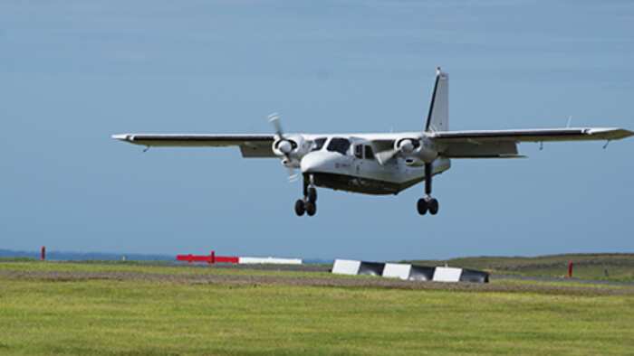 westray to papa westray journey in scotland by loganair flight Shortest Air Journey in the world interesting facts