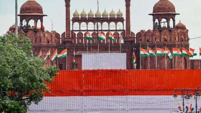 Independence Day Full dress rehearsal for Independence Day celebration underway at Red Fort delhi police issues traffic advisory