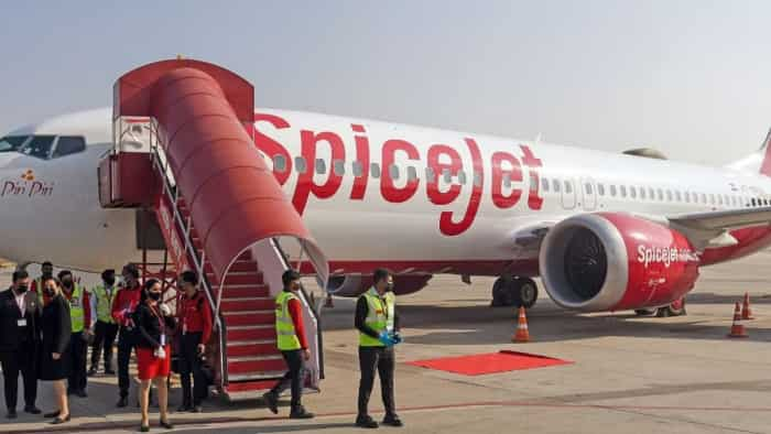 Independence Day Offer SpiceJet announces Incredible Independence Day sale One-way fares starting at rupees 1515