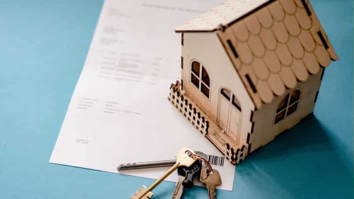 Home Loan Prepayment benefits important factors but before taking the decision consider 5 points 