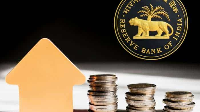 RBI Rules on Loan accounts penal interest on late EMI Payment floating interest rates for loan as inflation rises