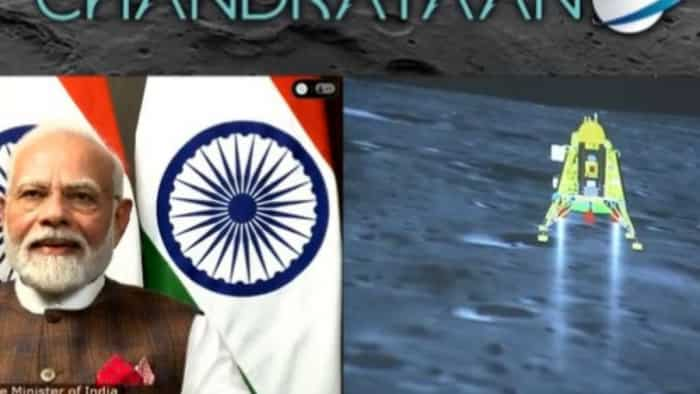 Chandrayaan 3 successfully landed on moon pm modi congratulate people says Humne dharti par sankalp kiya aur chand pe usse sakaar kiya