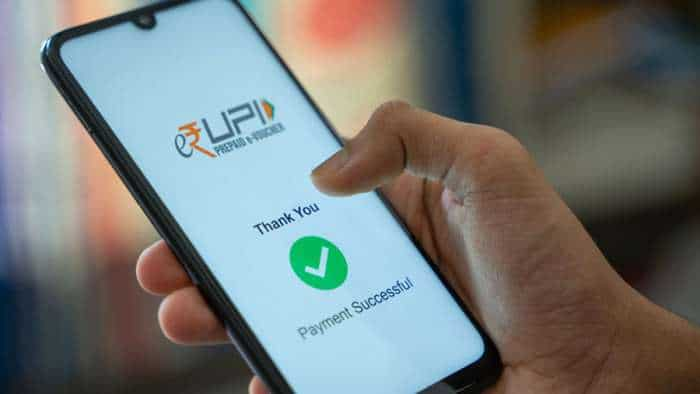 PM Narendra Modi Congratulates on 10 Billion UPI Transactions completes on Month of August