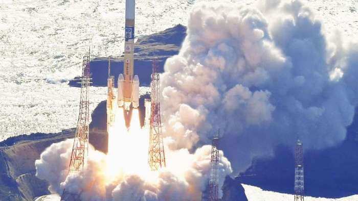 Japan Space Agency JAXA Successfully launched Lander Moon Mission SLIM and Rocket Launcher HIIA