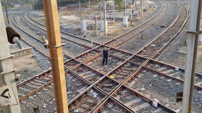 Diamond Crossing Indian Railways Interesting facts nagpur special diamond crossing train comes from all direction know how it works