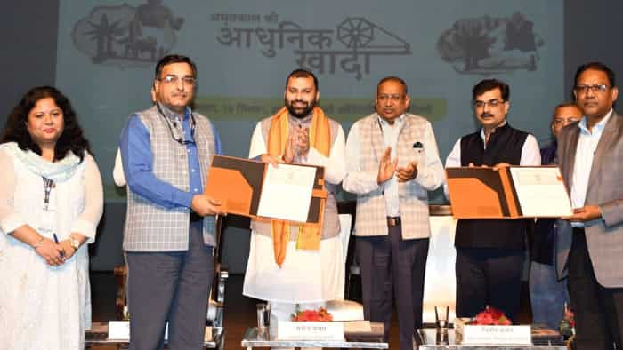 Khadi and Village Industries Commission signs 3 MoUs with prasar bharati, nbcc and Digital India Corporation to promote Khadi products