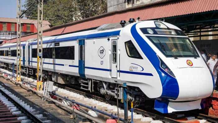 Vande bharat express trains udaipur jaipur route map schedule price details indian railways latest update