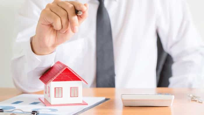 Home loan: Do this with one emi every year and you will end up saving around rs. 12 lakh on rs. 40 lakh loan of 20 years tenure