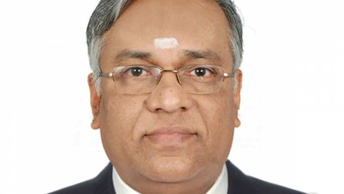 Tamilnadu Mercantile bank MD resigns some days after the bank mistakenly credited cab driver account with rs. 9000