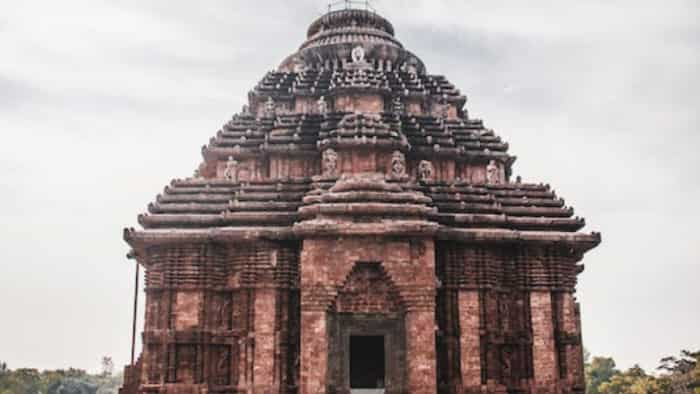 IRCTC Tour Package book explore puri konark bhubaneswar ex kochi tour package for november trip know details