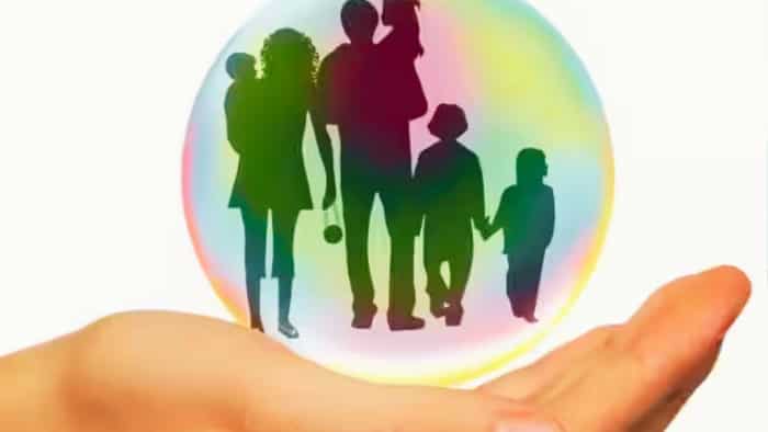 PMJJBY Insurance life cover plan by govt of india with affordable premium provides financial help to family up to 2 lakh rupees know details 