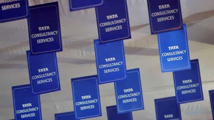 TCS Q2 Results 2023 LIVE revenue PAT EBIT Margin Tata Group share Buyback Board meeting Anil Singhvi check details