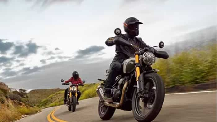 triumph motorcycles launch scrambler 400x rival with royal enfield jawa check on road price features specifications 