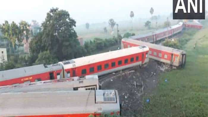 North East Express Train Accident Bihar CM Nitish Kumar announces Rs 4 Lakh each to families of the people who died latest update