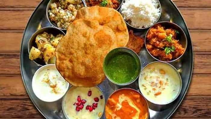 Navratri 2023 IRCTC Announces Special Navratri Food Vrat Ki Thaali Check full Menu