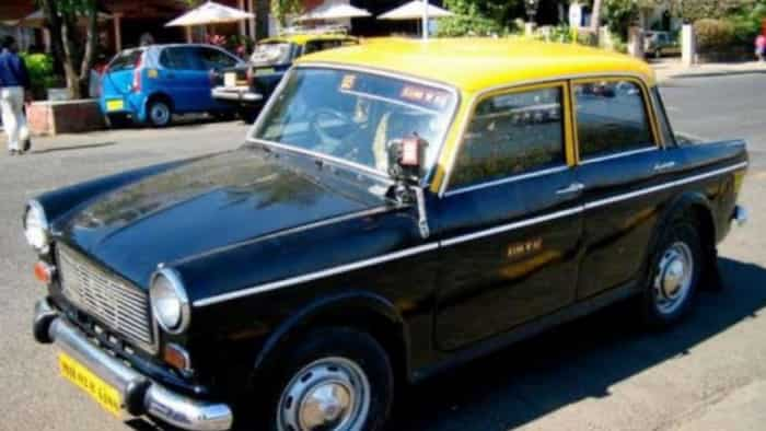 mumbai kaali peeli premier padmini taxi go off roads after 60 years anand mahindra post heartfelt post on x