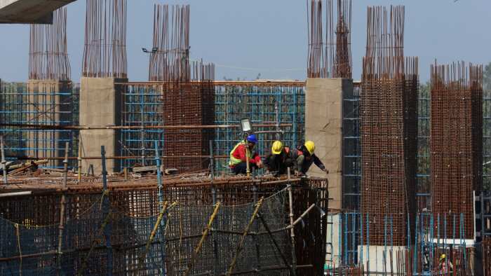 delhi ncr housing projects will take time after construction work put stay amid pollution