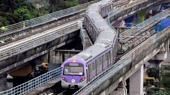 Mumbai CM Eknath Shinde Diwali Gift For Mumbaikars Last Service on Metro Lines 2A and 7 at 11 PM