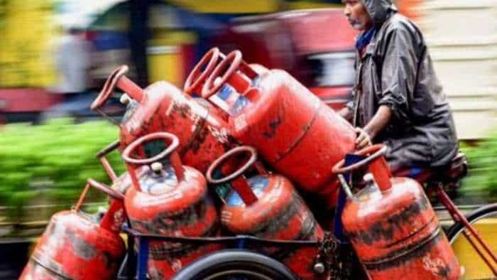 LPG Price cut today 19 kg commercial lpg cylinder gets cheaper by 57 rs check new rates for lpg in your city