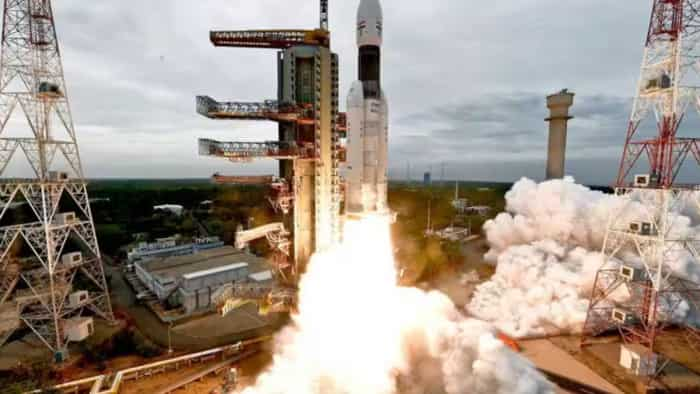 Chandrayaan-3 back on Earth Uncontrolled part of rocket returned to Earths atmosphere after 124 days of launch ISRO big update