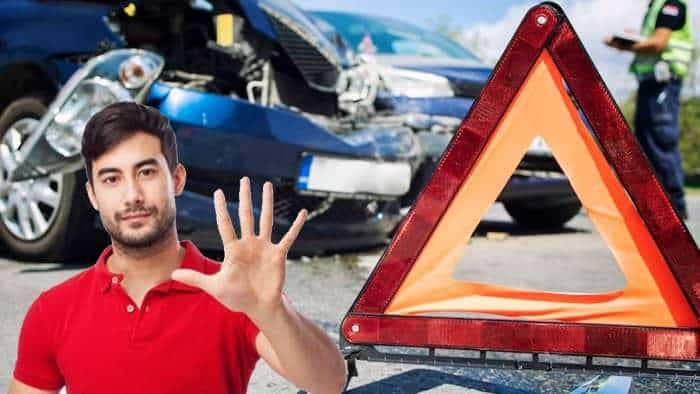 Accident Policy में जरूर शामिल कराएं ये 5 चीजें, ताकि जरूरत पड़ने पर Salary की तरह हर महीने आए पैसा