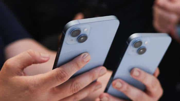 Smartphone Exports reach Eight billion within seven months of current fiscal 60 pc growth yoy