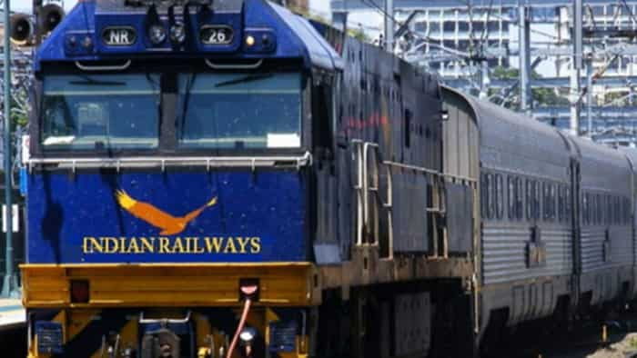 Indian Railways Special Vande Bharat Train for Sabarimala darshan check Routes Timing and schedule