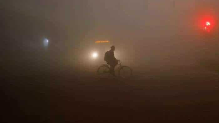 Weather Update imd forecast Dense fog to continue over northwest & east India for 3 days