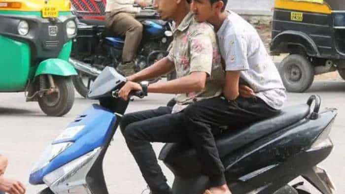 Uttar Pradesh new traffic rules minor can not drive motor vehicle car scooty parents or vehicle owner wll get 3 year imprisonment 