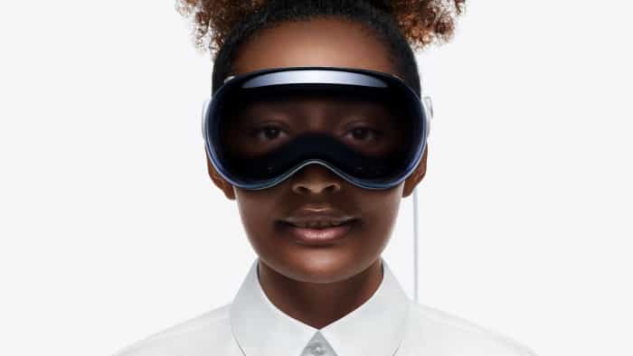 Apple Vision pro reality headset launch date confirm Apple ceo tim cook confirms check price and features 