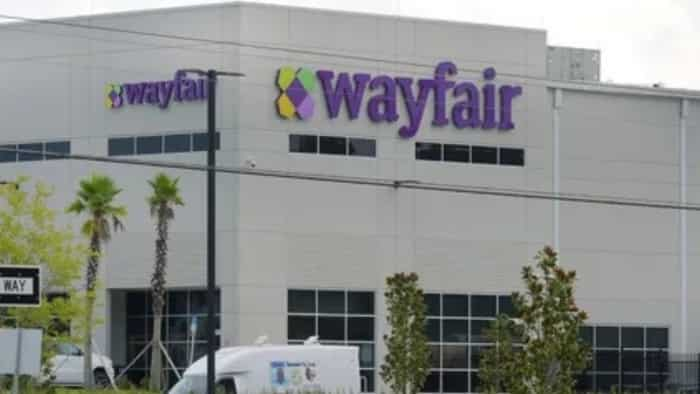 E-commerce company Wayfair laid off 1650 jobs from its global workforce the company's CEO informed