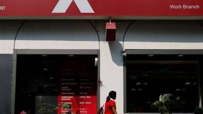 AXIS BANK Q3 Results PAT at Rs 6071 crore nii at rs 12532