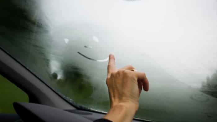 car care tips note down tips to defog car windshield during winter season 