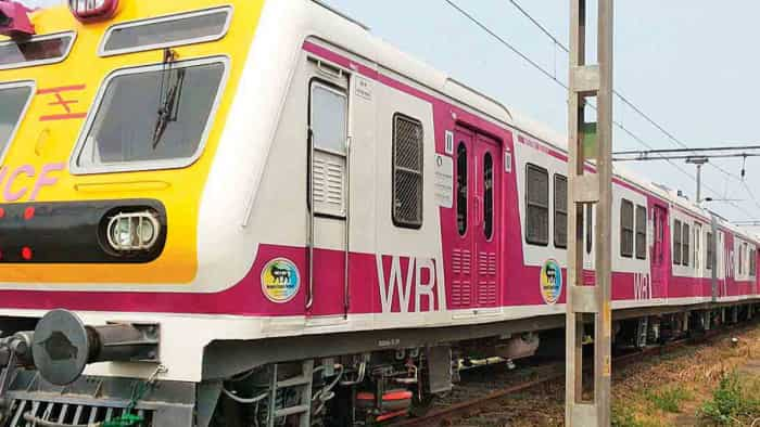 Western Railway Mega block on Western Railway line on 4th February check the list of canceled trains before leaving home