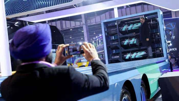 Ashok Leyland Q3 Results PAT Surges at 61 Percentage EBITDA increased by 11 Percent