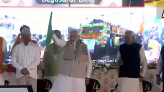 PM flagged off 4 trains in bihar PM modi said If Bihar develops the country will also develop