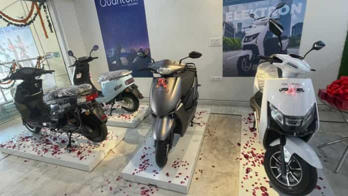 quantum energy opened new and 62nd showroom in india sell latest electric scooter 