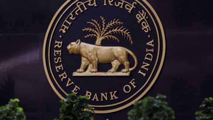 RBI order banks to remain open for business on 31 march sunday know reason behind