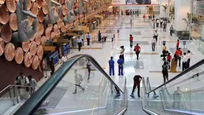 Delhi Airport Nuclear Bomb Attack threat police arrests two from IGI Airport over nuclear bomb threat