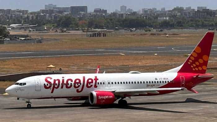 Indigo Air India Spicejet Market Share Surges in March Vistara top looser watch these aviation stocks