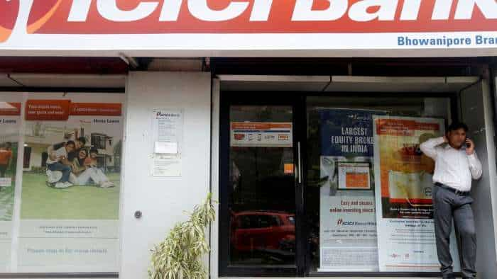 ICICI Bank Credit Card Data Leak ICICI Bank says 17000 credit cards mapped to wrong users bank blocks credit card no misuse reported