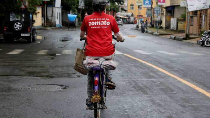 Zomato q4 earnings company registers conso revenue up by 73 percent margin under pressure stock price falls