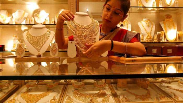 Gold price fall rs 2000 in 3 days know latest rates Silver Price Today